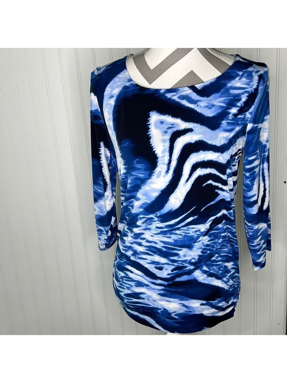 Chicos Abstract Half Peekaboo Sleeves Tunic Chicos Size 0=4